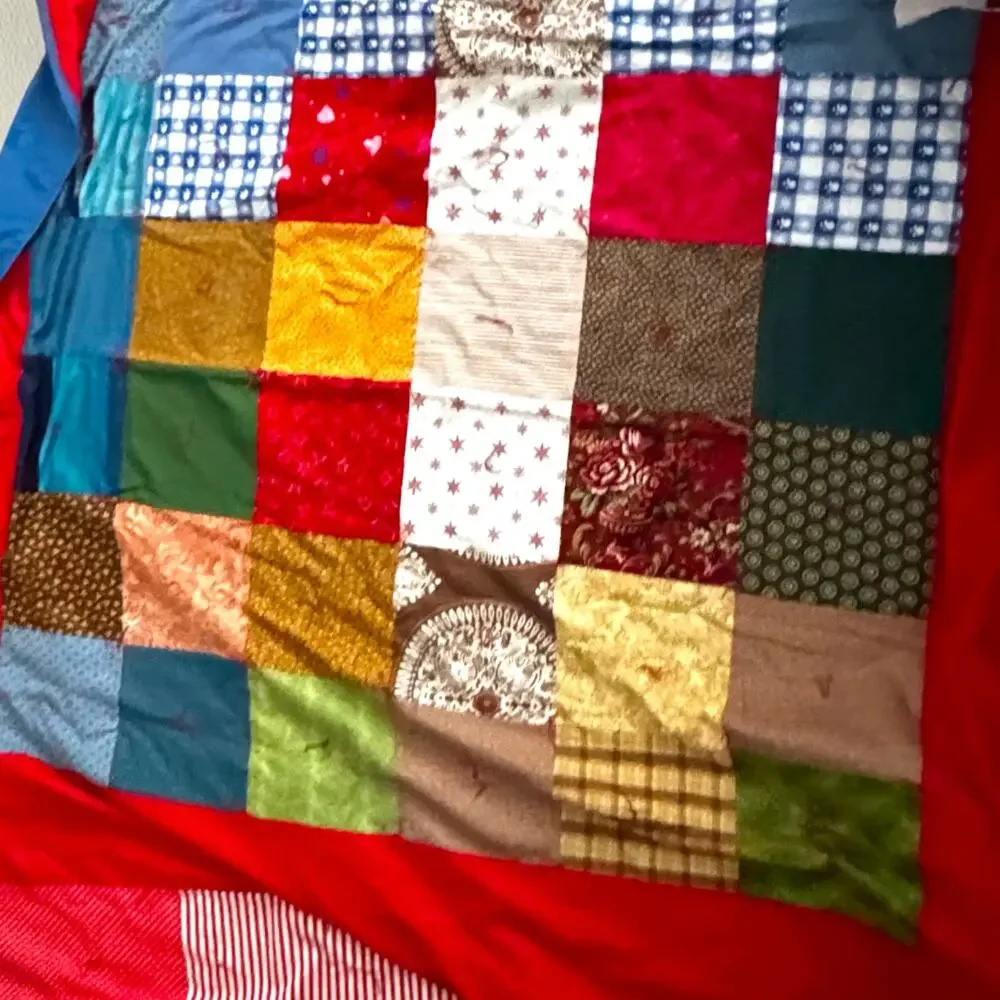 Vintage Handmade Hand-Tied Patchwork Quilt Twin 78x62 Scrappy Red Blue Cotton